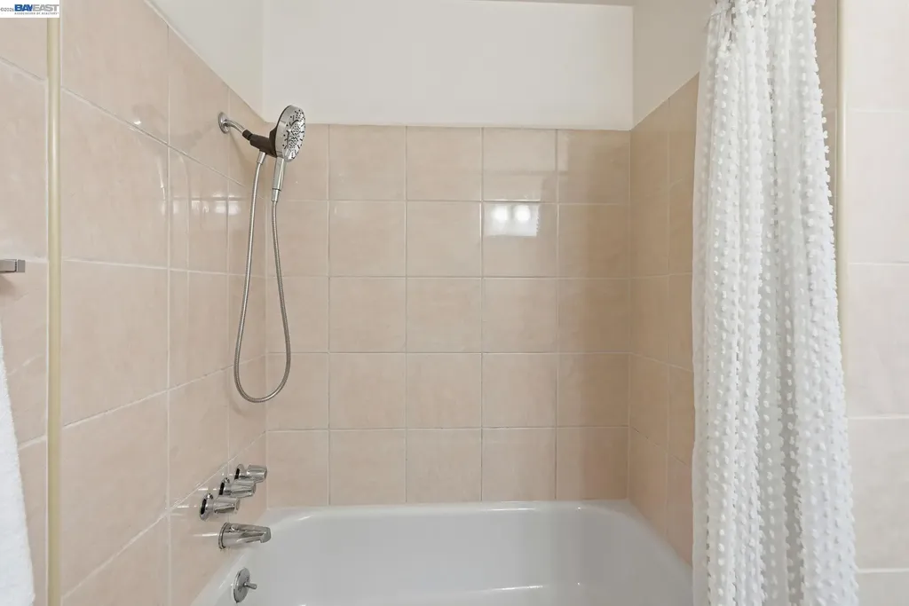 27540 Ponderosa Court Hayward CA 94545