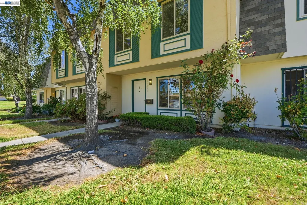 27540 Ponderosa Court Hayward CA 94545