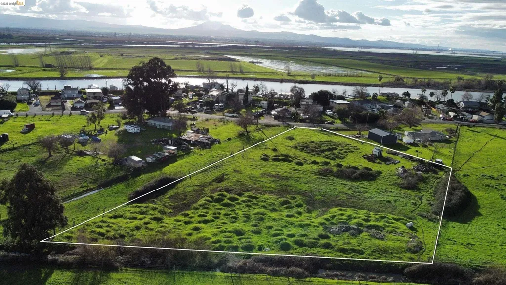 2115 Taylor Street Bethel Island CA 95219