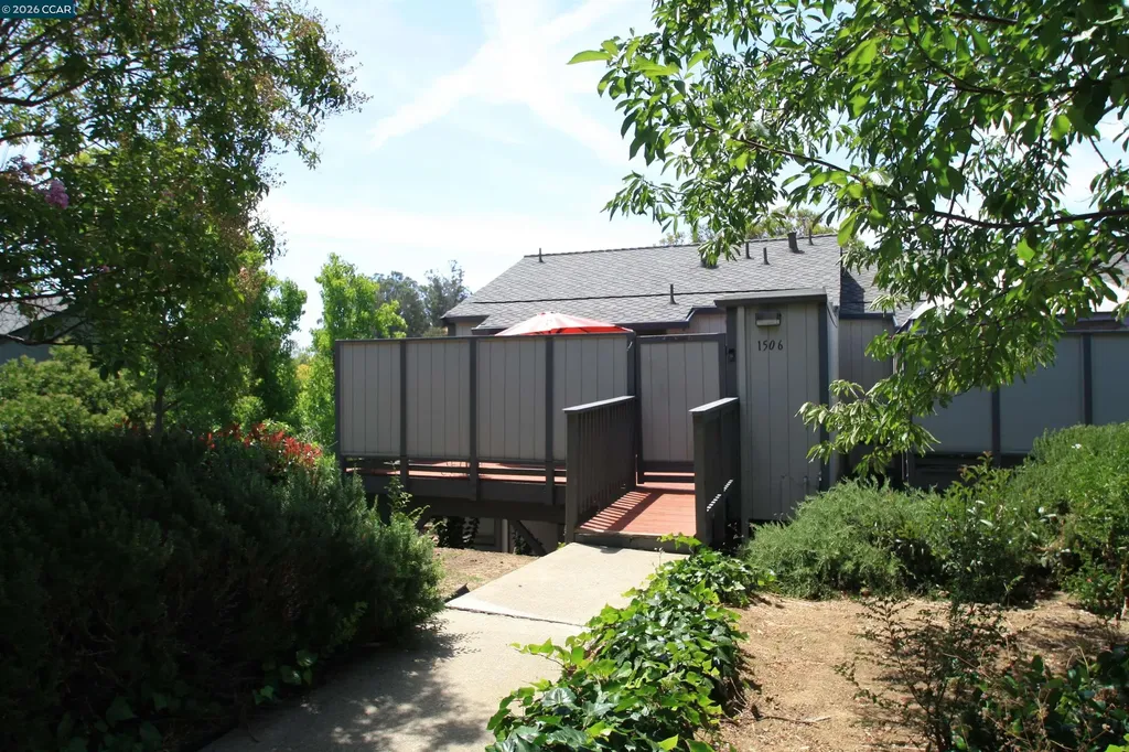 1506 Ashwood Drive Martinez CA 94553