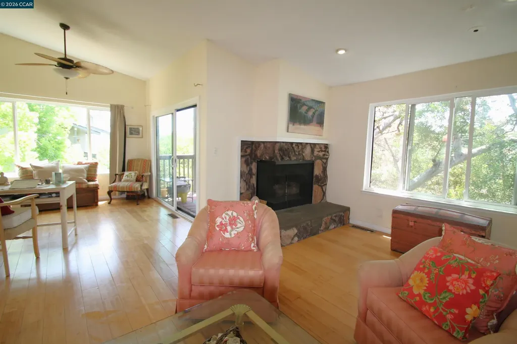 1506 Ashwood Drive Martinez CA 94553