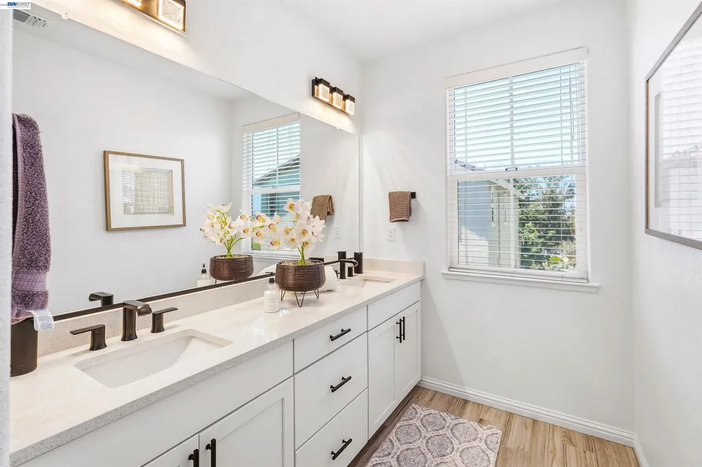 24107 Amaranth Loop Hayward CA 94541
