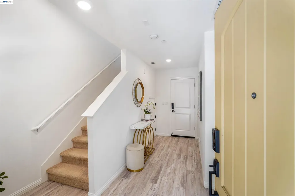 24107 Amaranth Loop Hayward CA 94541