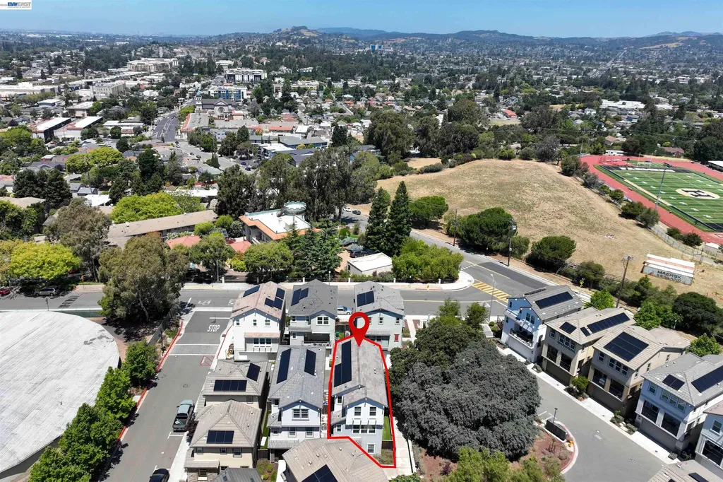24107 Amaranth Loop Hayward CA 94541