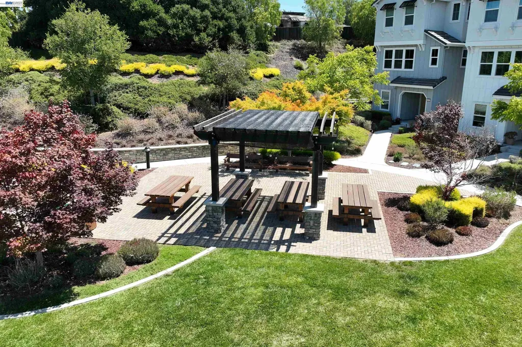 24107 Amaranth Loop Hayward CA 94541