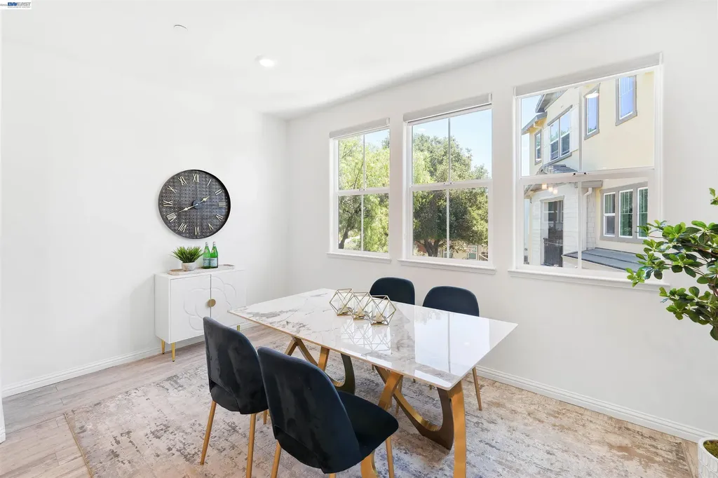 24107 Amaranth Loop Hayward CA 94541