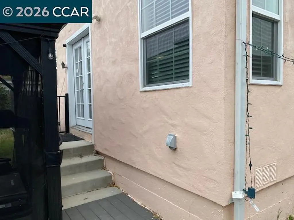 559 43rd Street Richmond CA 94805