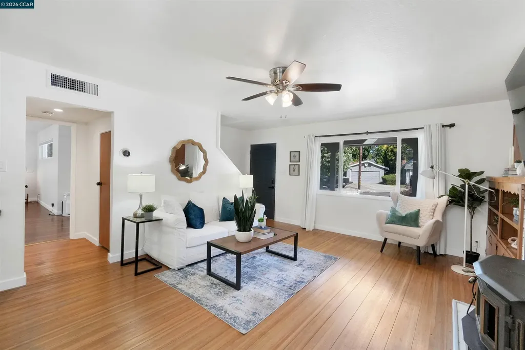 2309 Julia Court Pinole CA 94564