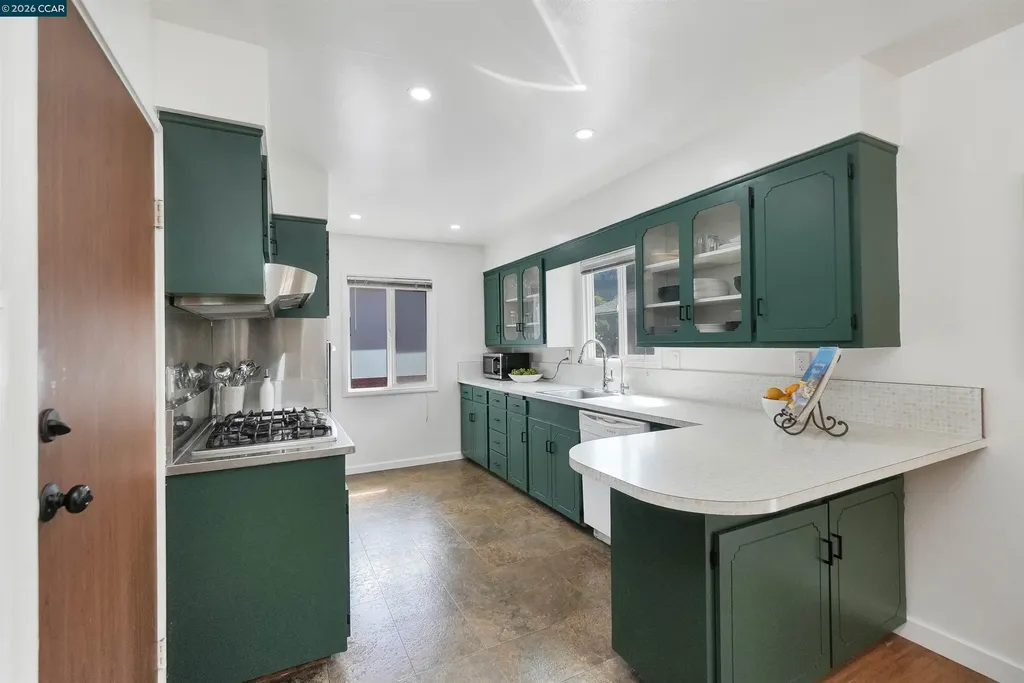 2309 Julia Court Pinole CA 94564