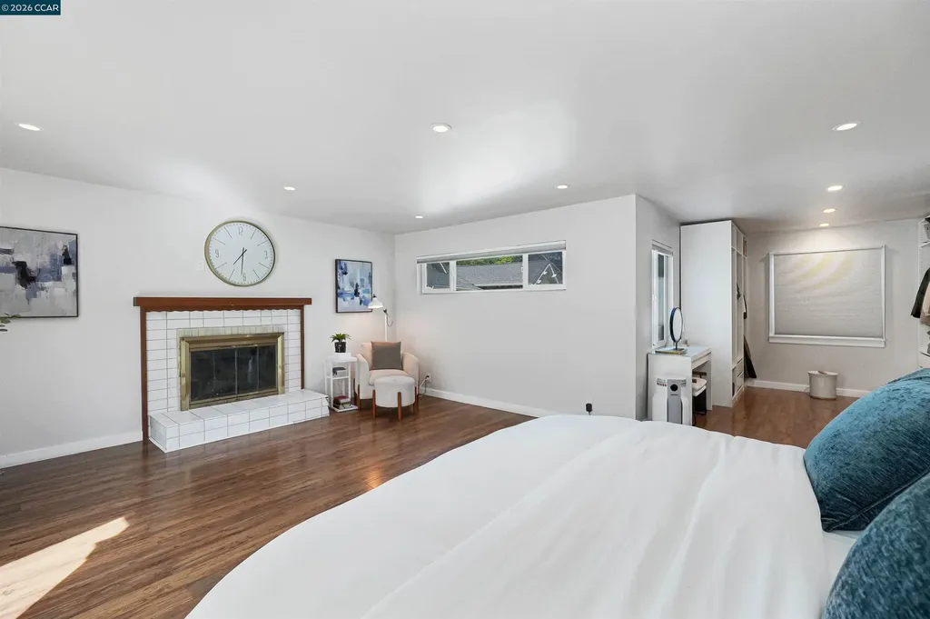 2309 Julia Court Pinole CA 94564