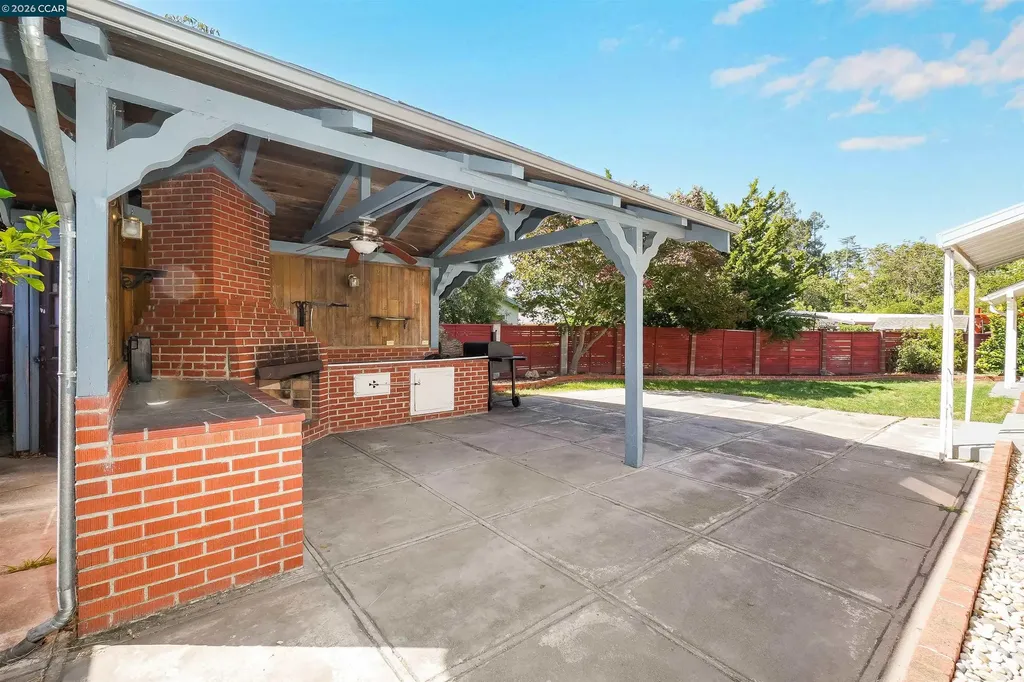 2309 Julia Court Pinole CA 94564