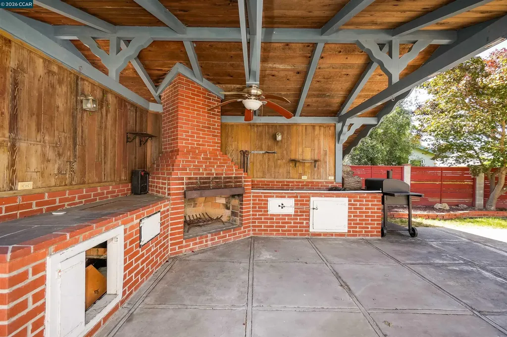 2309 Julia Court Pinole CA 94564