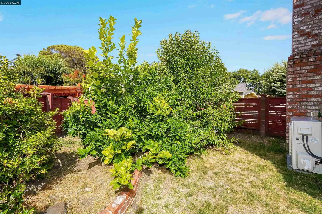 2309 Julia Court Pinole CA 94564