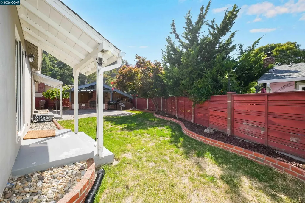 2309 Julia Court Pinole CA 94564