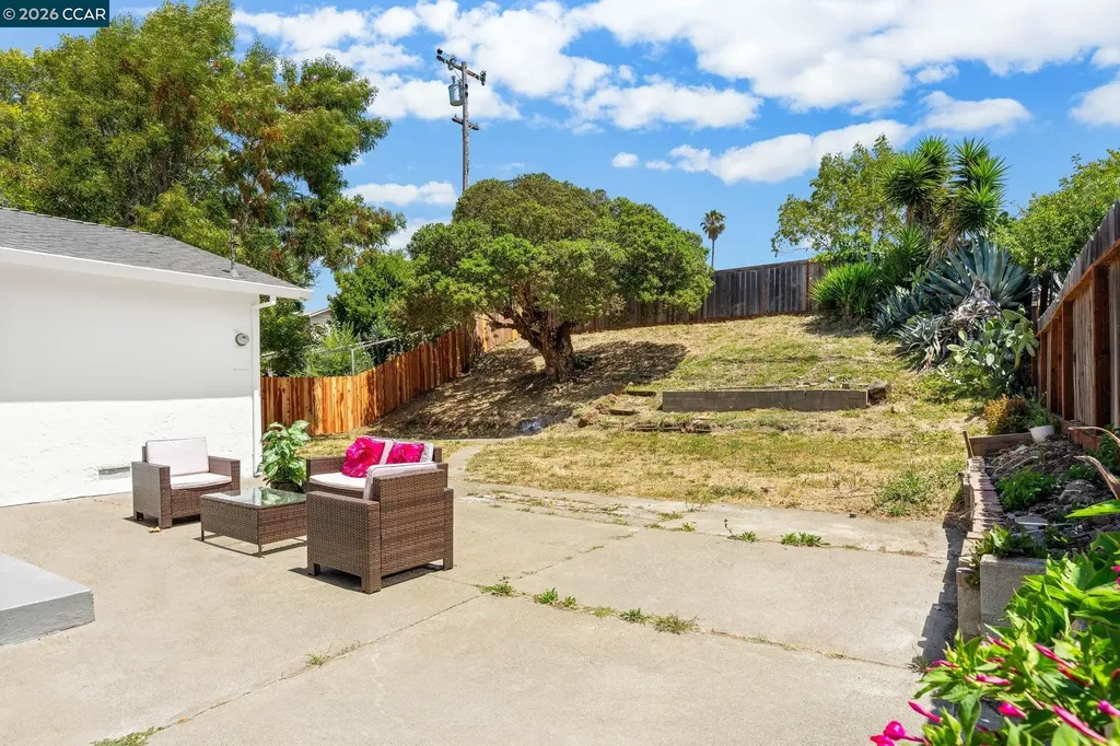 698 Mini Drive Vallejo CA 94589