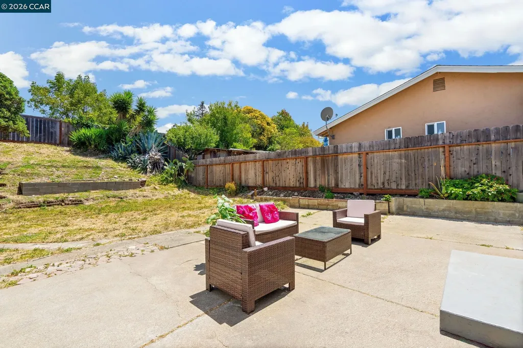 698 Mini Drive Vallejo CA 94589