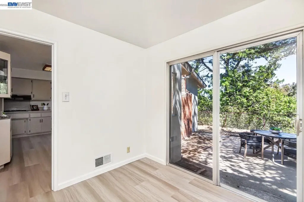 3510 Bridle Drive Hayward CA 94541