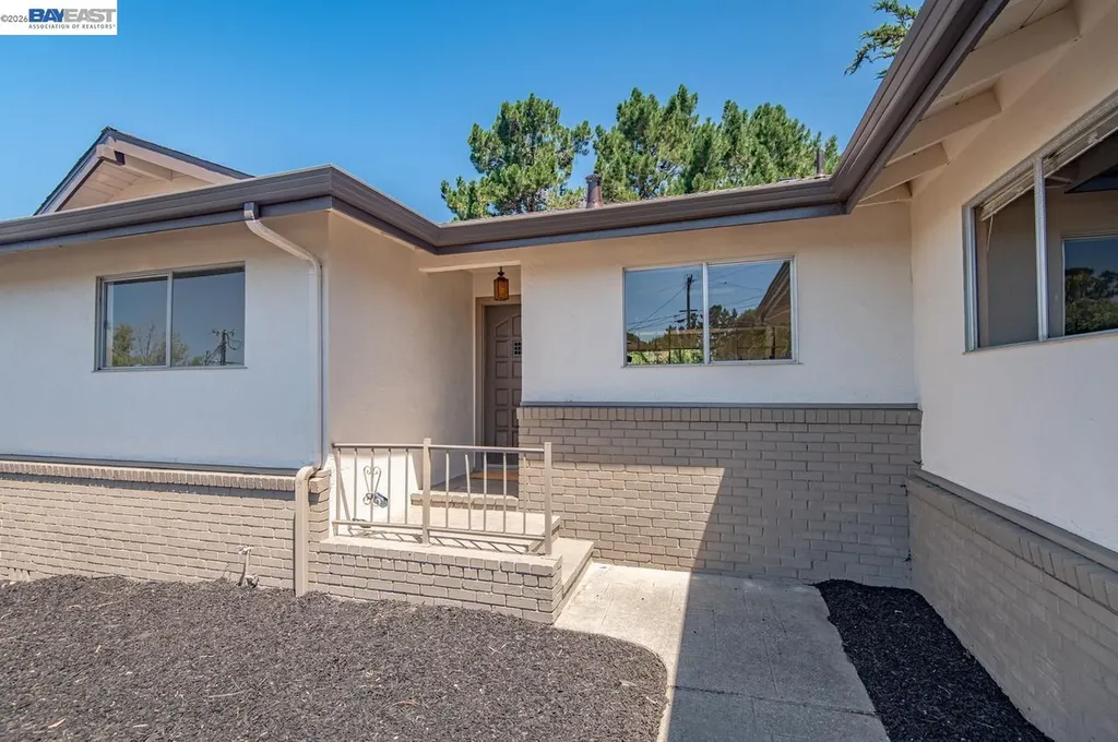 3510 Bridle Drive Hayward CA 94541