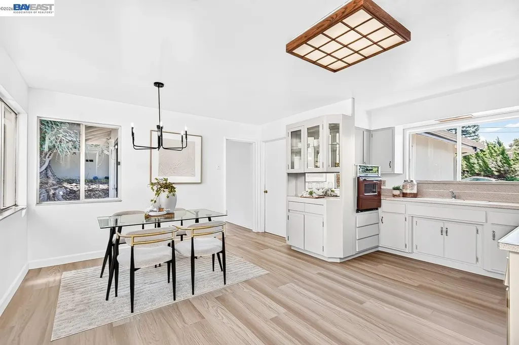 3510 Bridle Drive Hayward CA 94541