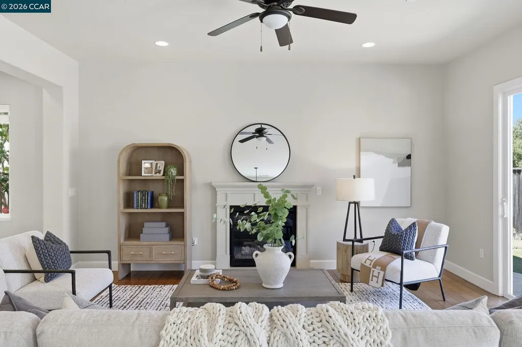 4658 Valley Vista Drive Dublin CA 94568