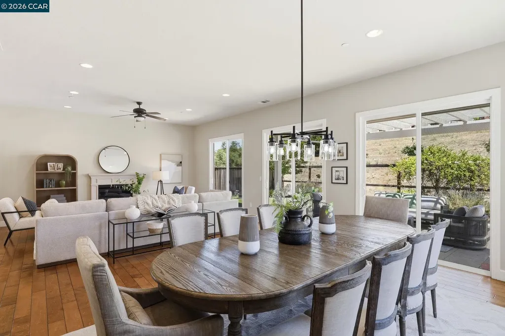 4658 Valley Vista Drive Dublin CA 94568