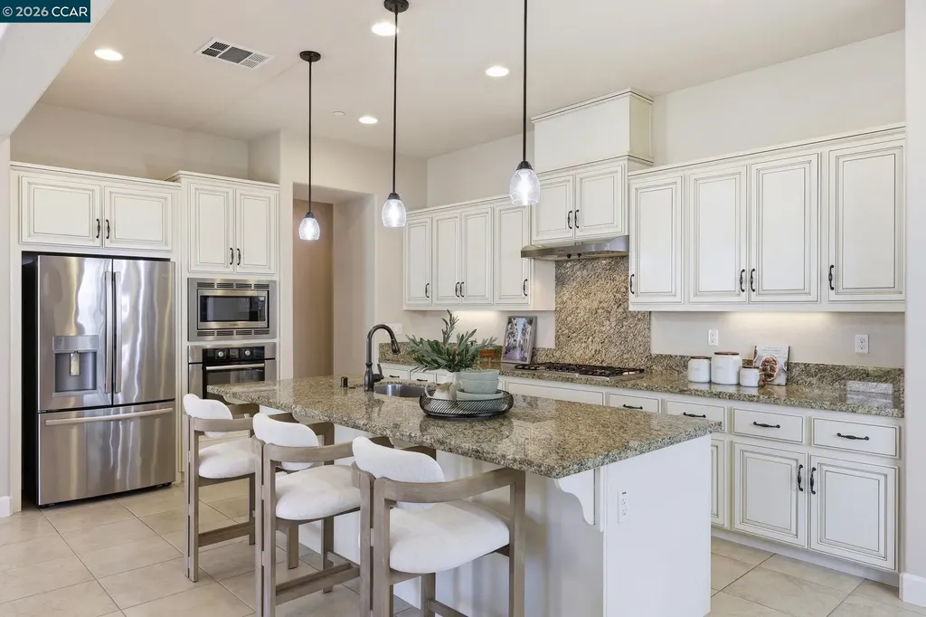 4658 Valley Vista Drive Dublin CA 94568