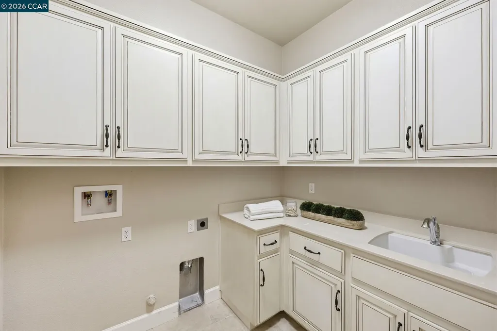 4658 Valley Vista Drive Dublin CA 94568