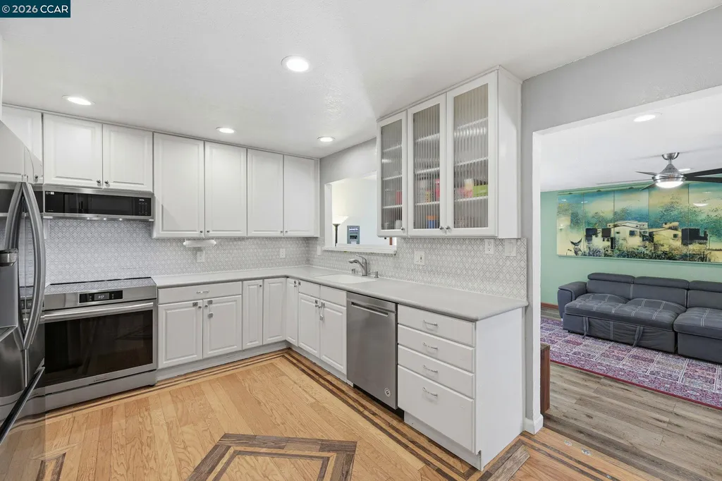 1501 Lassen Court Vallejo CA 94591