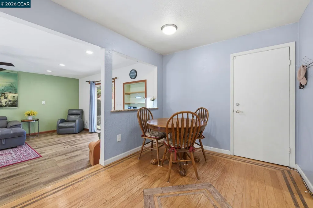 1501 Lassen Court Vallejo CA 94591