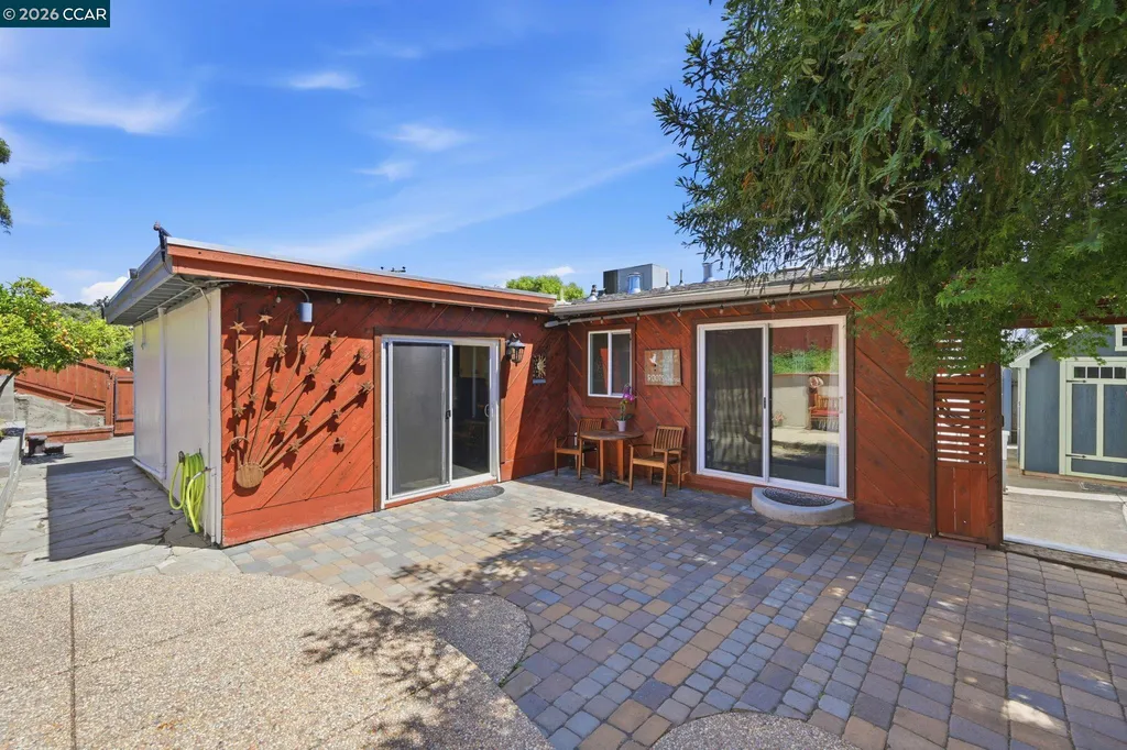 1501 Lassen Court Vallejo CA 94591