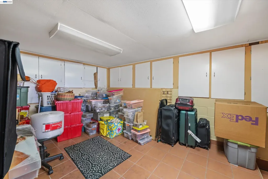 3521 Pierson Street Oakland CA 94619