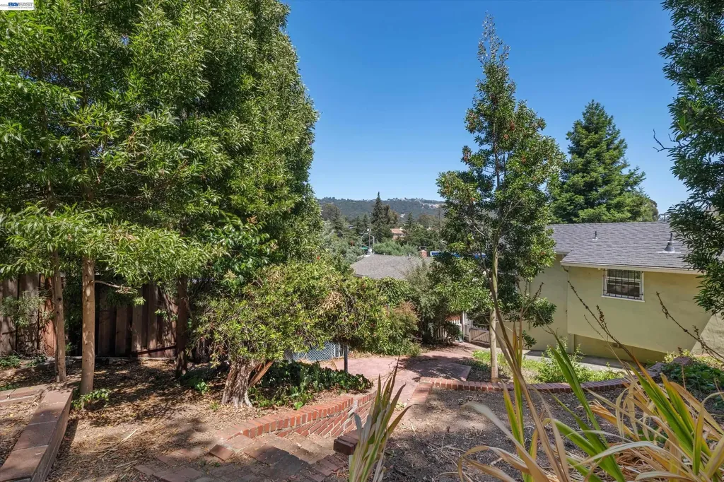 3521 Pierson Street Oakland CA 94619