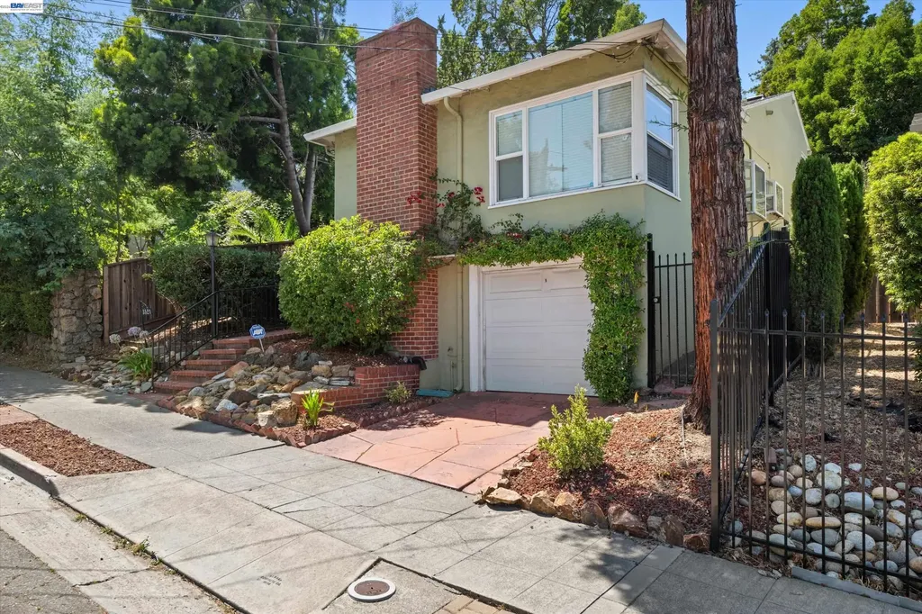3521 Pierson Street Oakland CA 94619