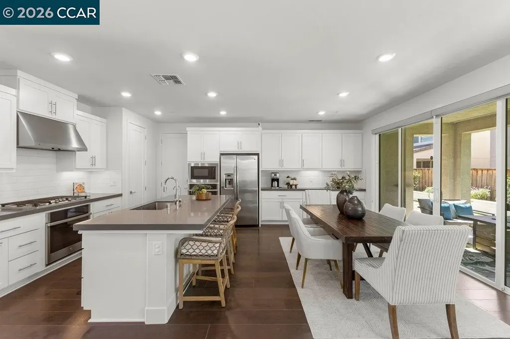 5772 Juniper Way Dublin CA 94568