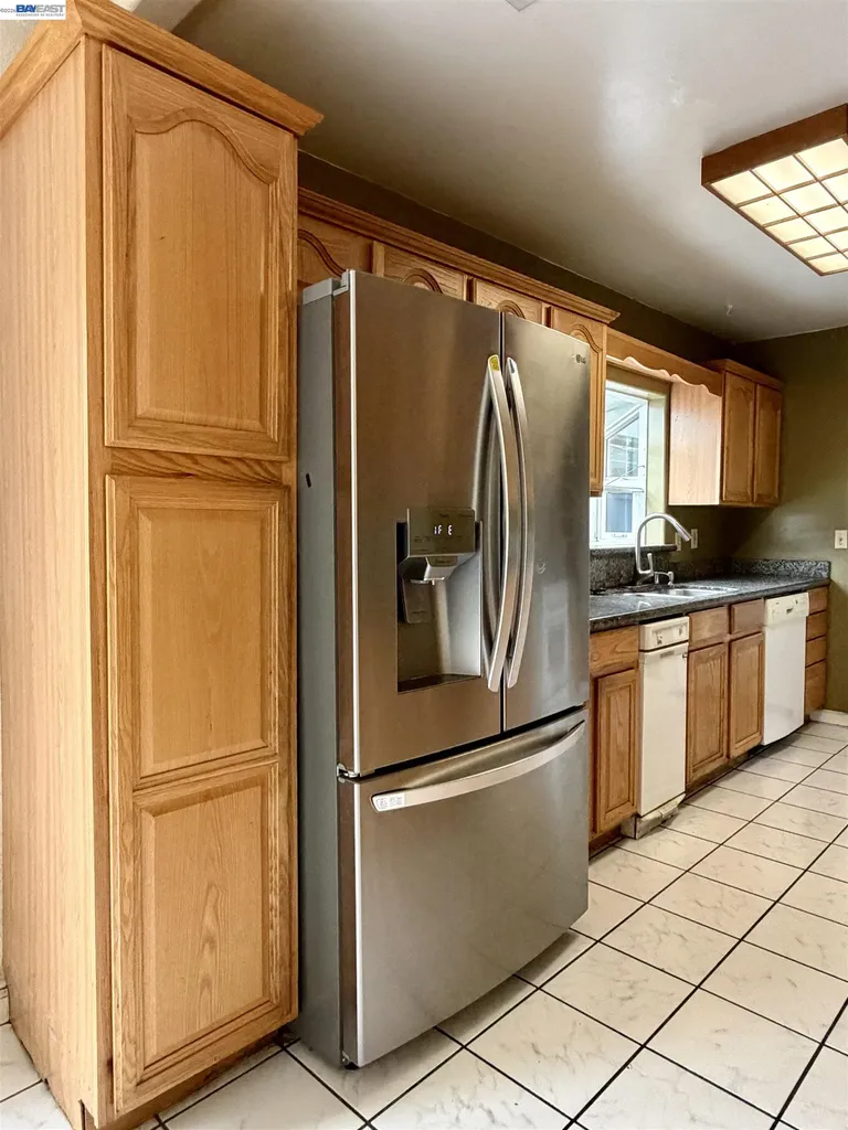 14631 Rollins Street San Leandro CA 94579