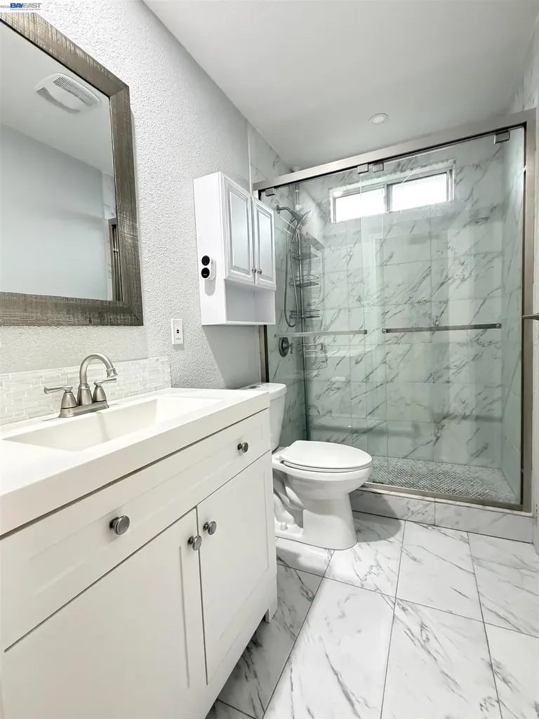 14631 Rollins Street San Leandro CA 94579