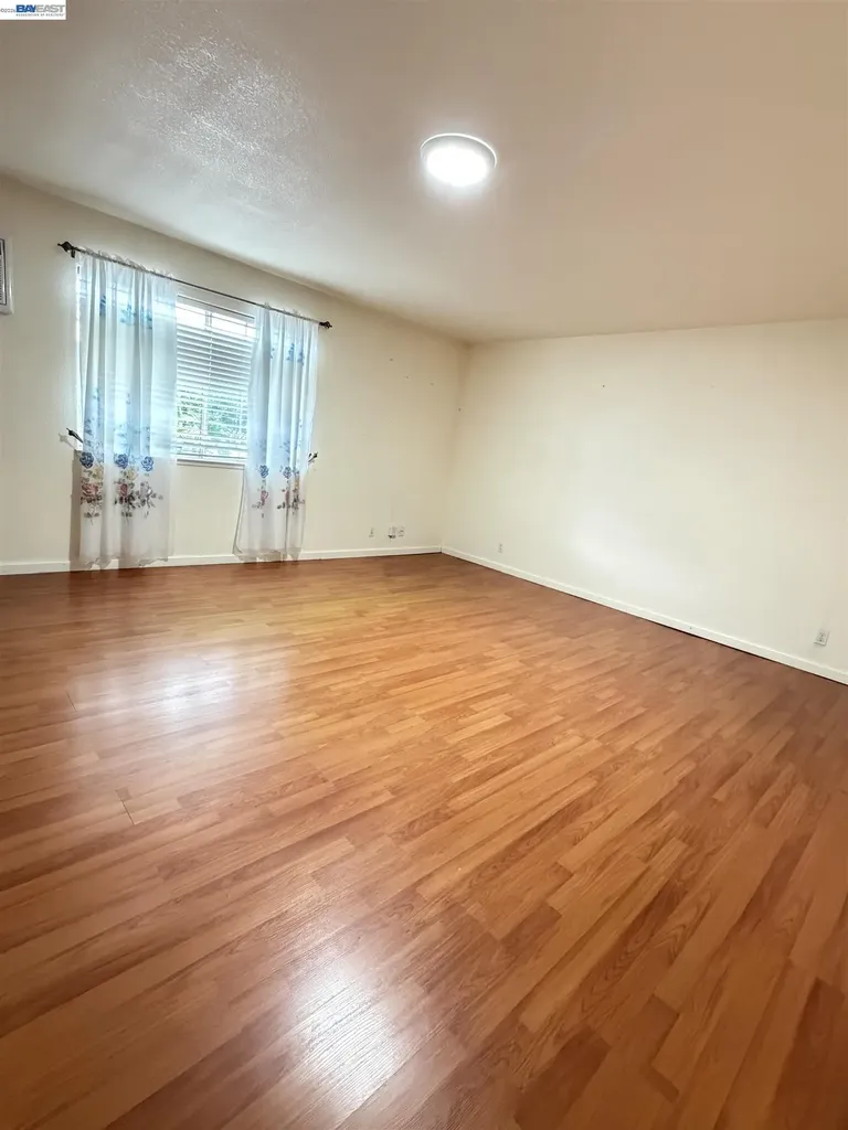 14631 Rollins Street San Leandro CA 94579
