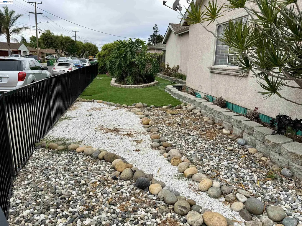 14631 Rollins Street San Leandro CA 94579