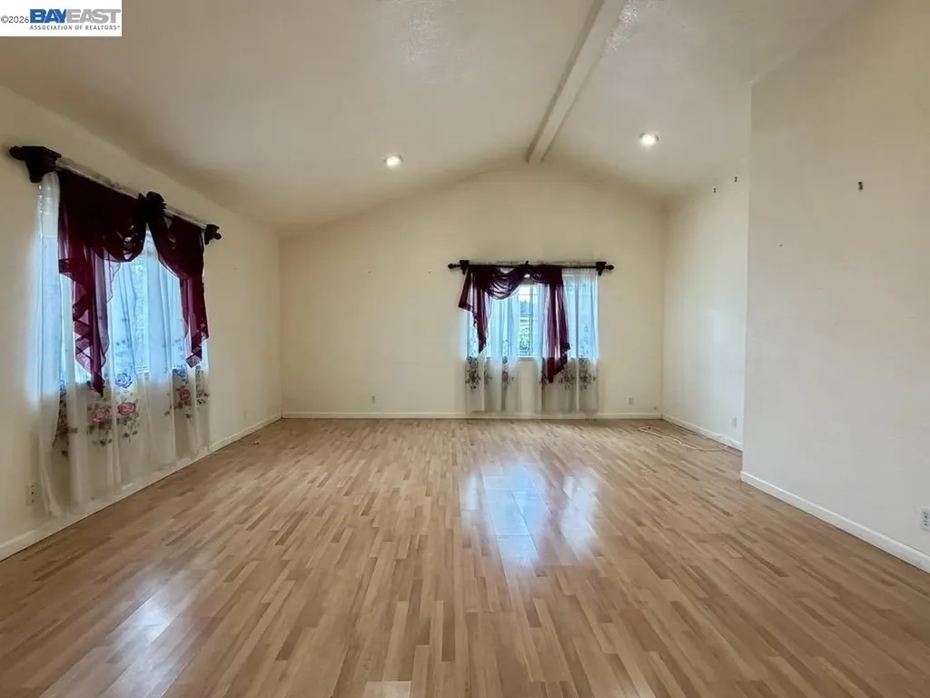 14631 Rollins Street San Leandro CA 94579