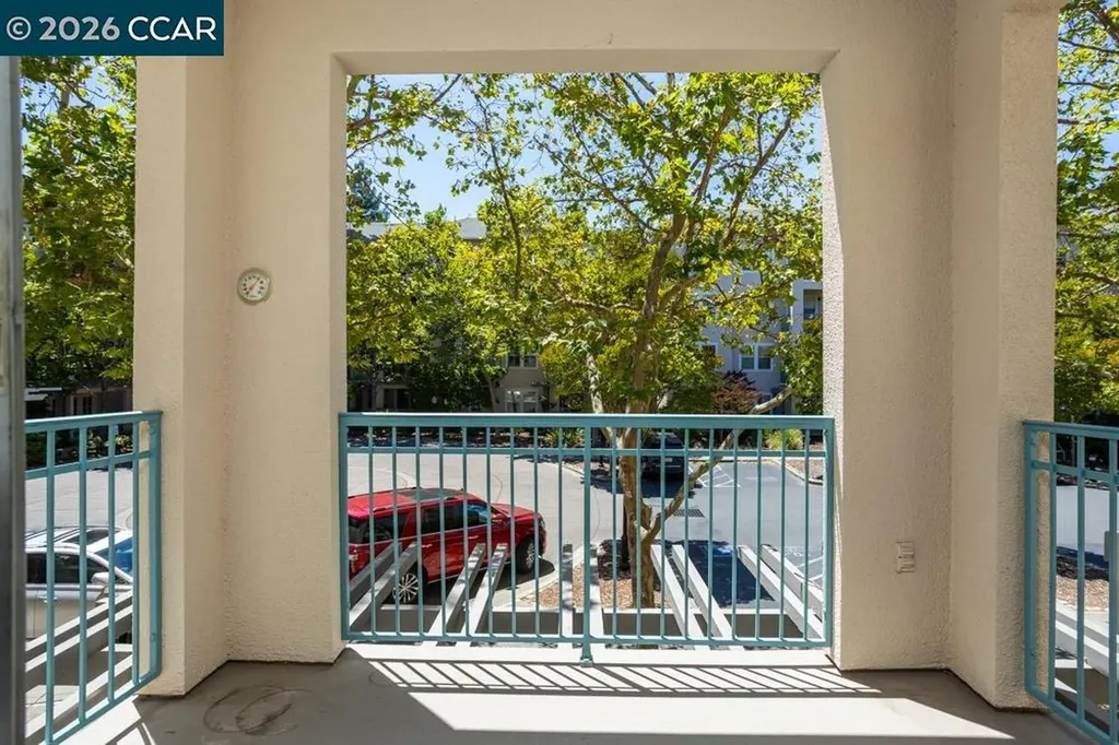 1840 Tice Creek Drive Walnut Creek CA 94595