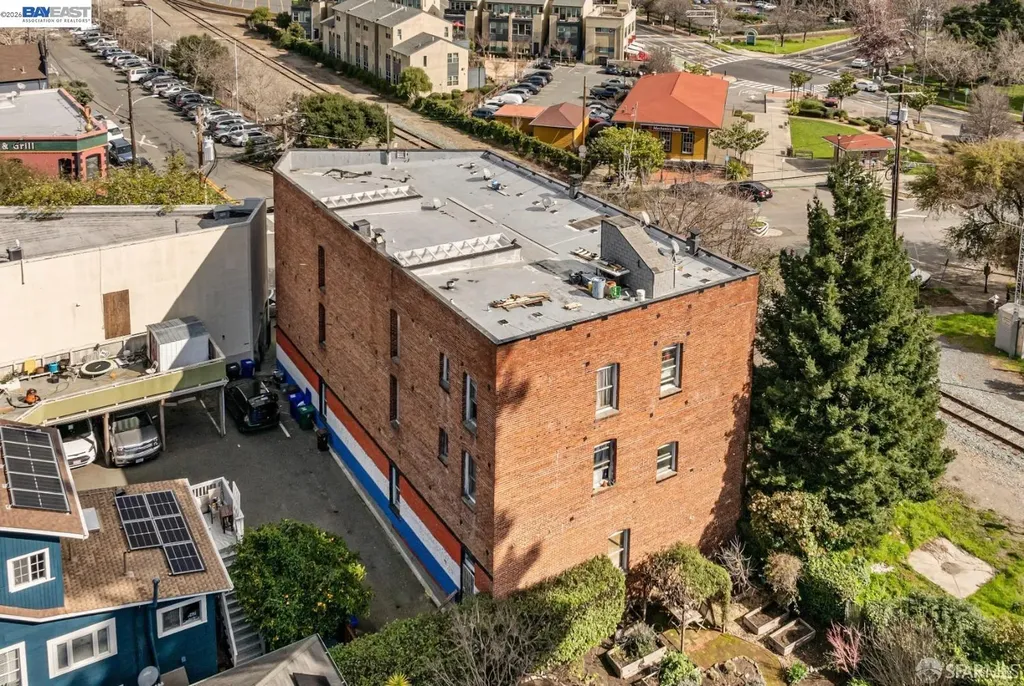 1 Richmond Avenue Richmond CA 94801
