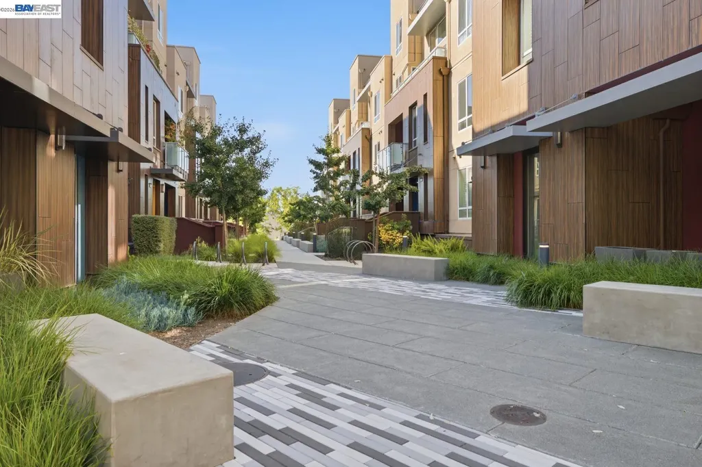 2359 Halogen Common Fremont CA 94539