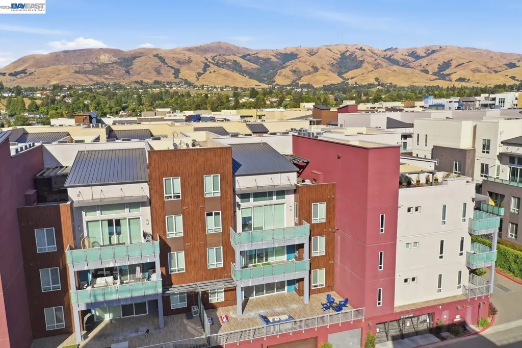2359 Halogen Common Fremont CA 94539