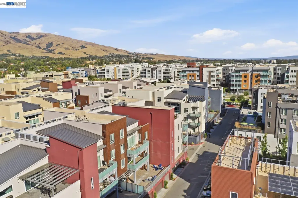 2359 Halogen Common Fremont CA 94539