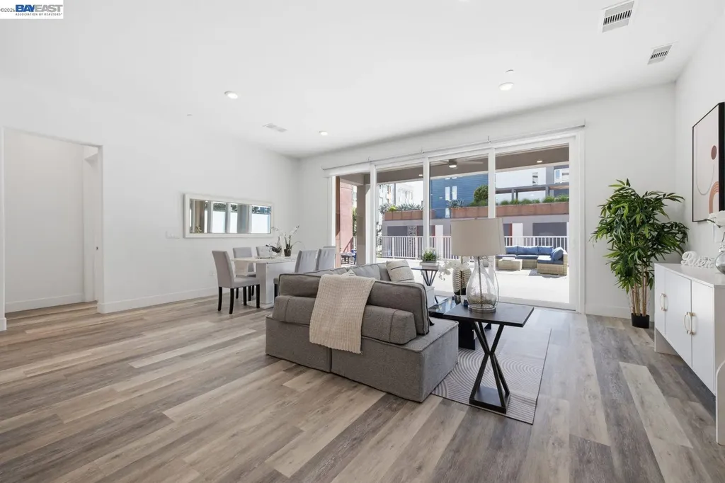 2359 Halogen Common Fremont CA 94539