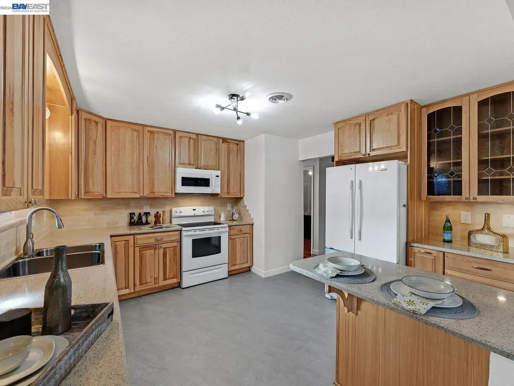 359 Michell Livermore CA 94551