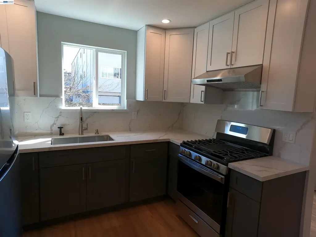 720 Foothill Boulevard Oakland CA 94606