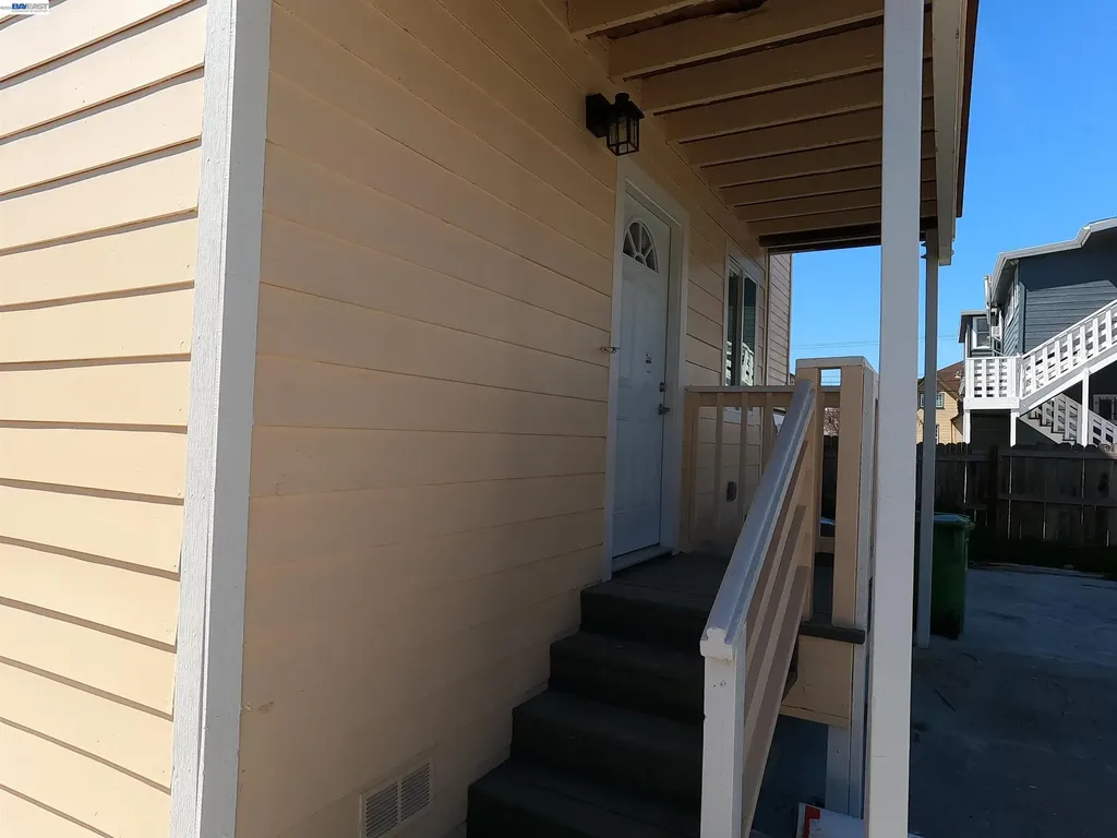 720 Foothill Boulevard Oakland CA 94606