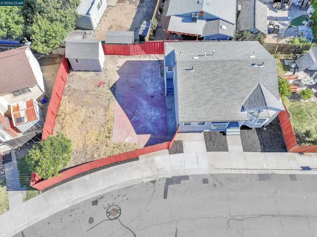 425 8th Street Pittsburg CA 94565