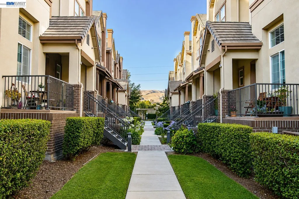 1026 Aquamarine Terrace Union City CA 94587